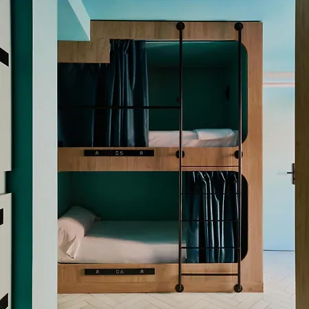 Hostel The Boc - *